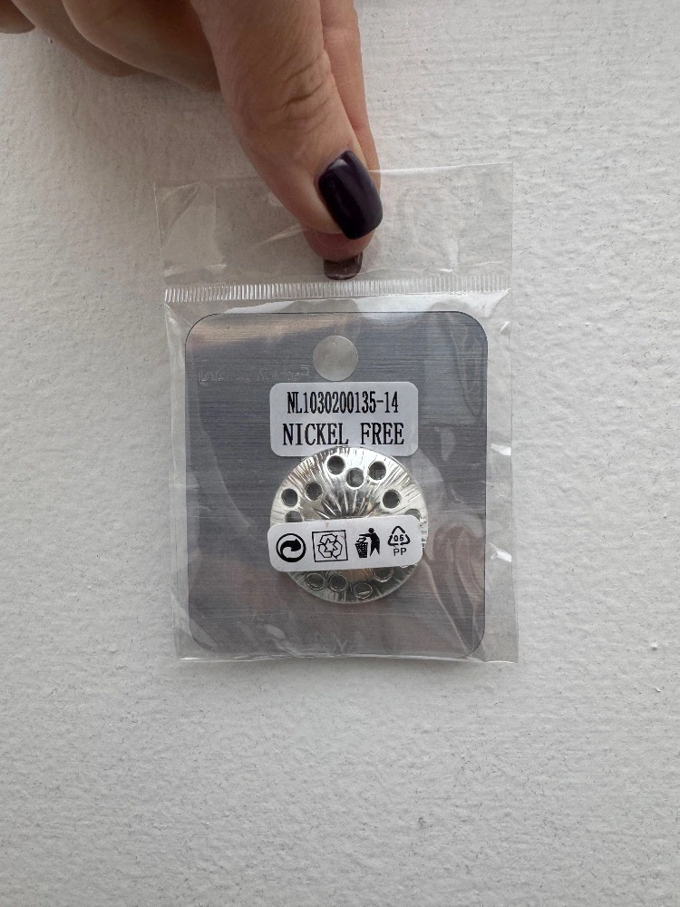 MAGNETICKÁ BROŽ KOČKY