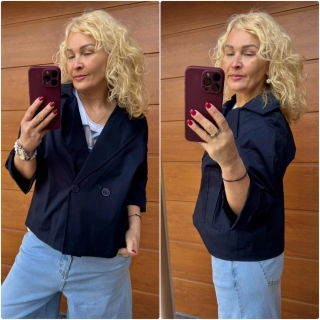 TMAVĚ MODRÝ KABÁTEK 