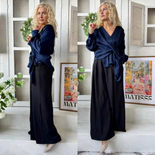 ŠIROKÉ KALHOTY ČERNÉ s páskem 